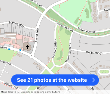 Merlin Gardens, Bedford, MK41 - Photo 1