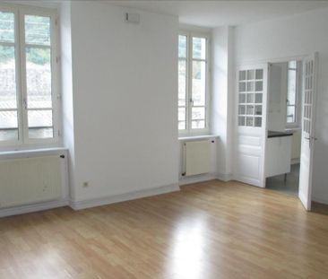 TOURNON SUR RHONE APPARTEMENT 2 PIECES DE 52.10 M² - Photo 4