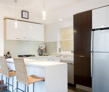 3/25 Hoban Avenue, Montmorency VIC 3094 - Photo 3