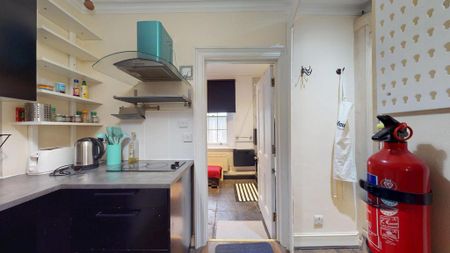 1 bedroom flat to rent - Photo 5