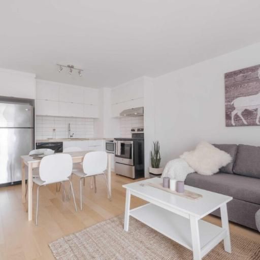 3 ½ entièrement meublé à louer Sainte-Foy / Sillery juillet 2026 - Photo 1