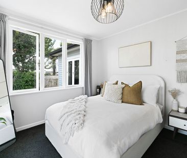 This beautifully renovated three-bedroom home in the heart of Frank... - Photo 3