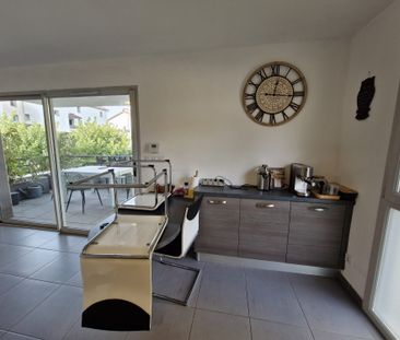 Location Appartement 3 pièces 69m² VIENNE 38200 - Photo 5