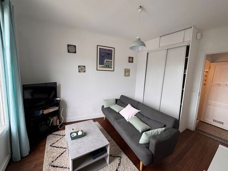 Location Appartement 2 pièces 42m² - Photo 2