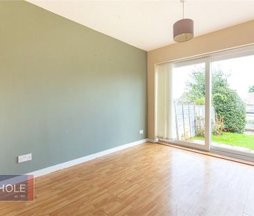 3 bedroom semi-detached house to rent - Photo 3