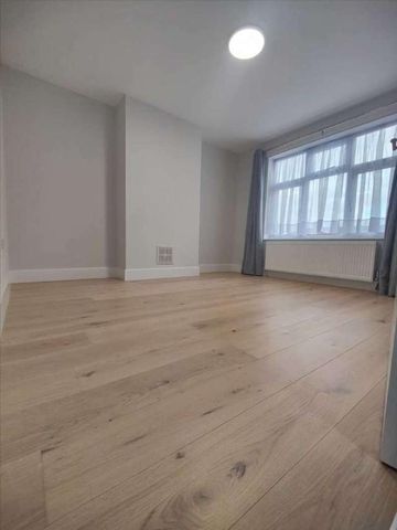 Fairway Avenue, NW9 - Photo 5