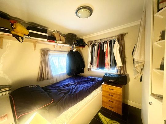 Room in a Shared Flat, Defoe Road, N16 - Photo 1