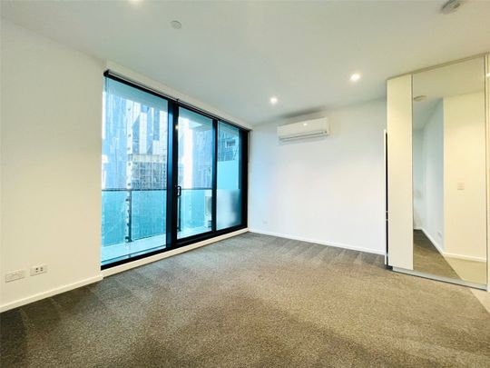 3804/618 Lonsdale Street - Photo 1