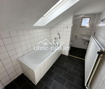 Charmante 3-Zimmer-Dachgeschosswohnung in historischem Fachwerkhaus... - Foto 1