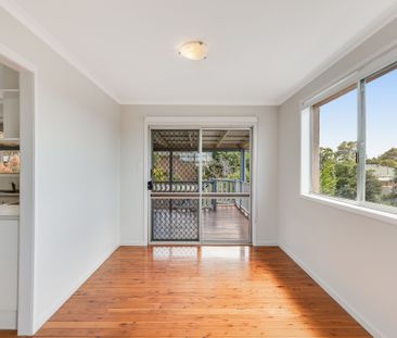 53 Debra Street - Photo 2