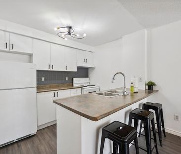 For Lease - 91 Aspen Springs Drive Unit# 104, Clarington, Ontario - Photo 5