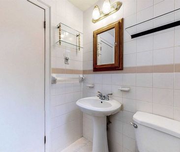 For Lease - 25 Knowlton Drive, Toronto, Ontario - Photo 2