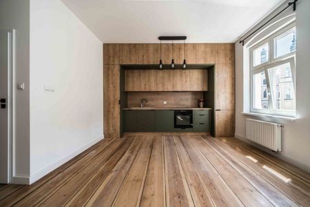 kawalerka kamienica winda Stare Miasto 25 m² - Photo 5