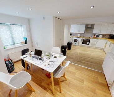 4 bedroom house to rent - Photo 2