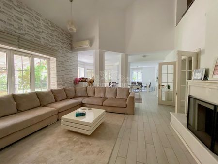 Fully Furnished Four Bedroom House for Rent - British School of Bucharest - Photo 3