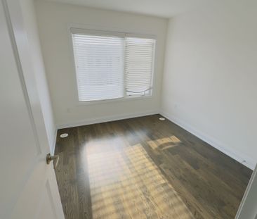 For Lease - 137 Moneypenny Place, Vaughan, Ontario - Photo 6