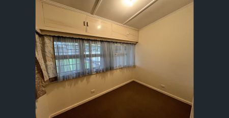 CLASSIC TUDOR - Photo 4