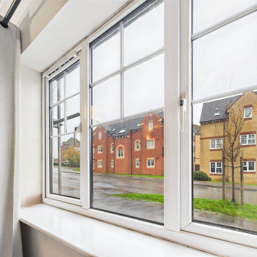 Pinkers Mead, Emersons Green, Bristol, BS16 - Photo 1