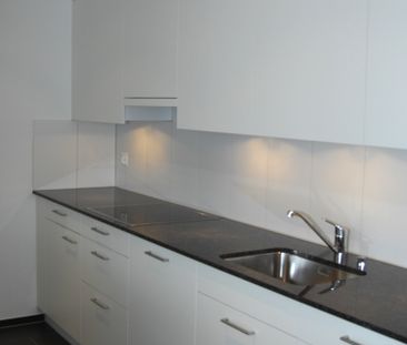 Moderne 3.5-Zimmer-Wohnung mit Balkon in Unterentfelden - Foto 3