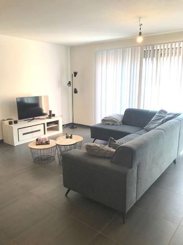 Appartement te huur - Foto 3