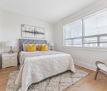 For Lease - 1943 Dufferin Street, Toronto, Ontario - Photo 4