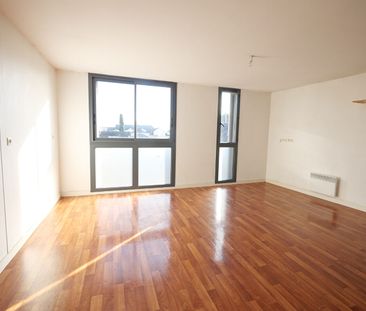 Location Appartement 3 pièces 69m² - Photo 1