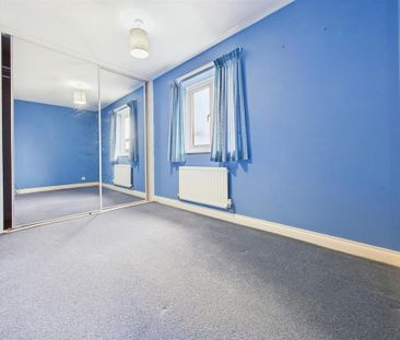 2 bedroom semi-detached house to rent - Photo 6