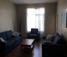 2 Bedroom Apartment In Lakewood - Photo 1