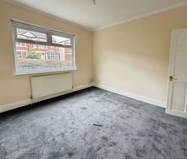 3 bedroom House To Let Total Size: 1098 SQ FT - Photo 2