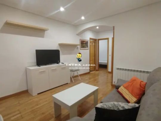 Piso en alquiler en Avenida de Filiberto Villalobos, 70 - Photo 1