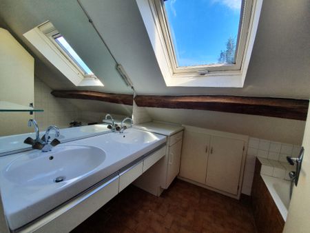 Location Maison 4 pièces 61m² - Photo 4