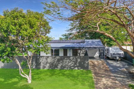 1 Governor King Drive, Caboolture South QLD 4510 - House For Rent | Domain - Photo 2