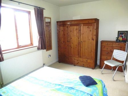 3 bedroom semi-detached house to rent - Photo 5