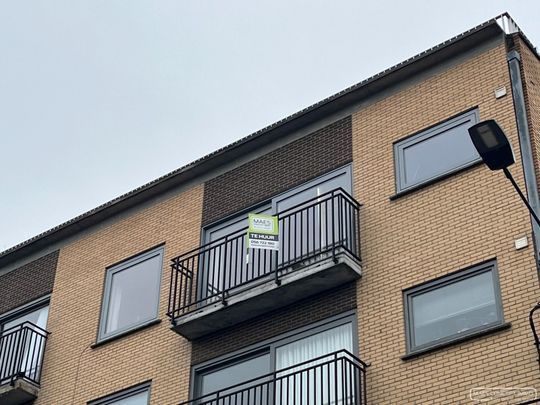 Centraal gelegen appartement te huur Harelbeke nabij station - Photo 1