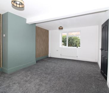 3 bedroom terraced house to rent - Photo 3