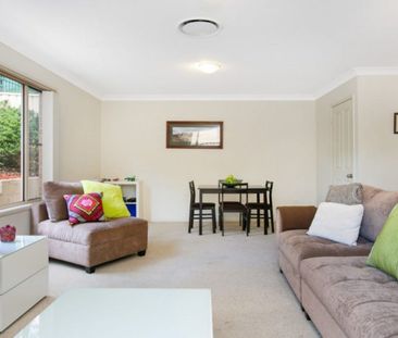 Spacious and Stylish Townhouse on the edge of Wollongong CBD - Photo 6