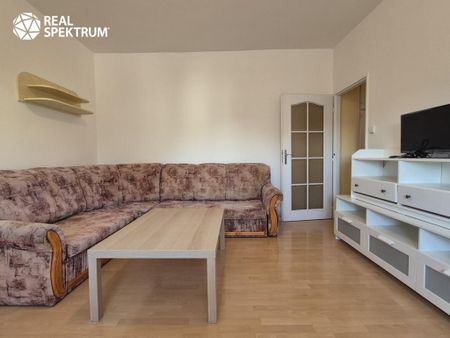 Pronájem bytu 2+1 54 m2 - Fotografie 4