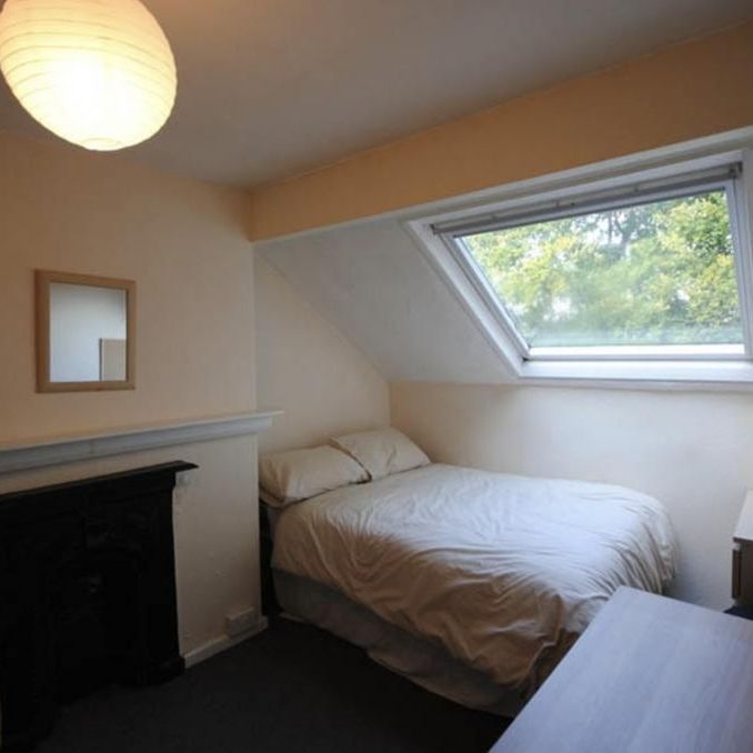 6 bedroom house to rent - Photo 1