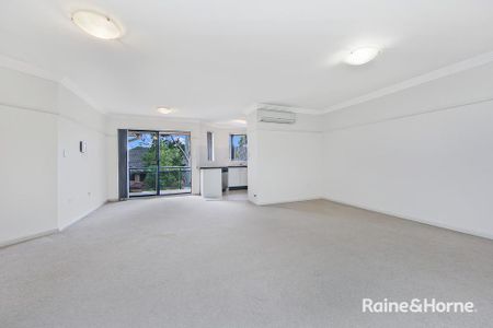 15 19-21 Showground Road, Castle Hill, NSW 2154 - Photo 5