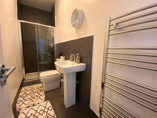 Aigburth Road, Aigburth, Liverpool, L17 - Photo 1