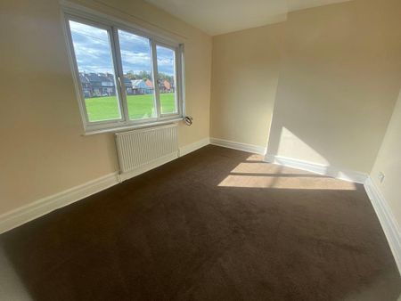 2 bed terraced house to rent in SR8 - Photo 3