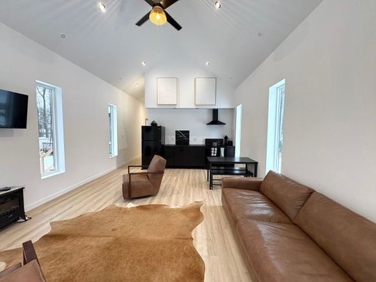 For Lease - 304 Eliza Street, Meaford, Ontario - Photo 1