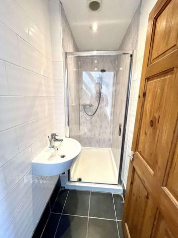 Stamford Street, Manchester, M16 - Photo 5