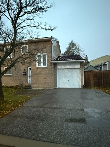 For Lease - 24 Medley Lane, Ajax, Ontario - Photo 3