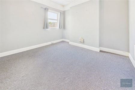 Sea View Avenue, Plymouth, Devon, PL4 - Photo 2