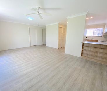 2 BEDROOM DUPLEX IN PARADISE POINT!!! - Photo 1