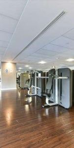 The Residence Charles Clowes Walk, Nine Elms, SW11 - Photo 4