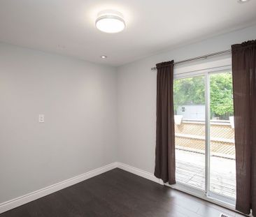 For Lease - 57 Division Street, Hamilton, Ontario - Photo 4