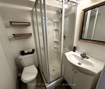 For Lease - 166 Barkley Crescent, Oshawa, Ontario - Photo 6