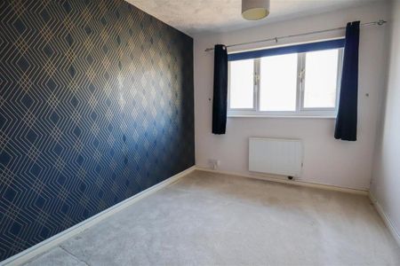 Lovat Mead St. Leonards-On-Sea TN38 8EJ - Photo 3